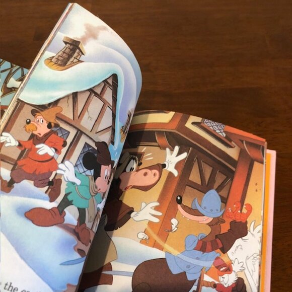 Disney’s The Prince And The Pauper Hardcover Book - Picture 8 of 12